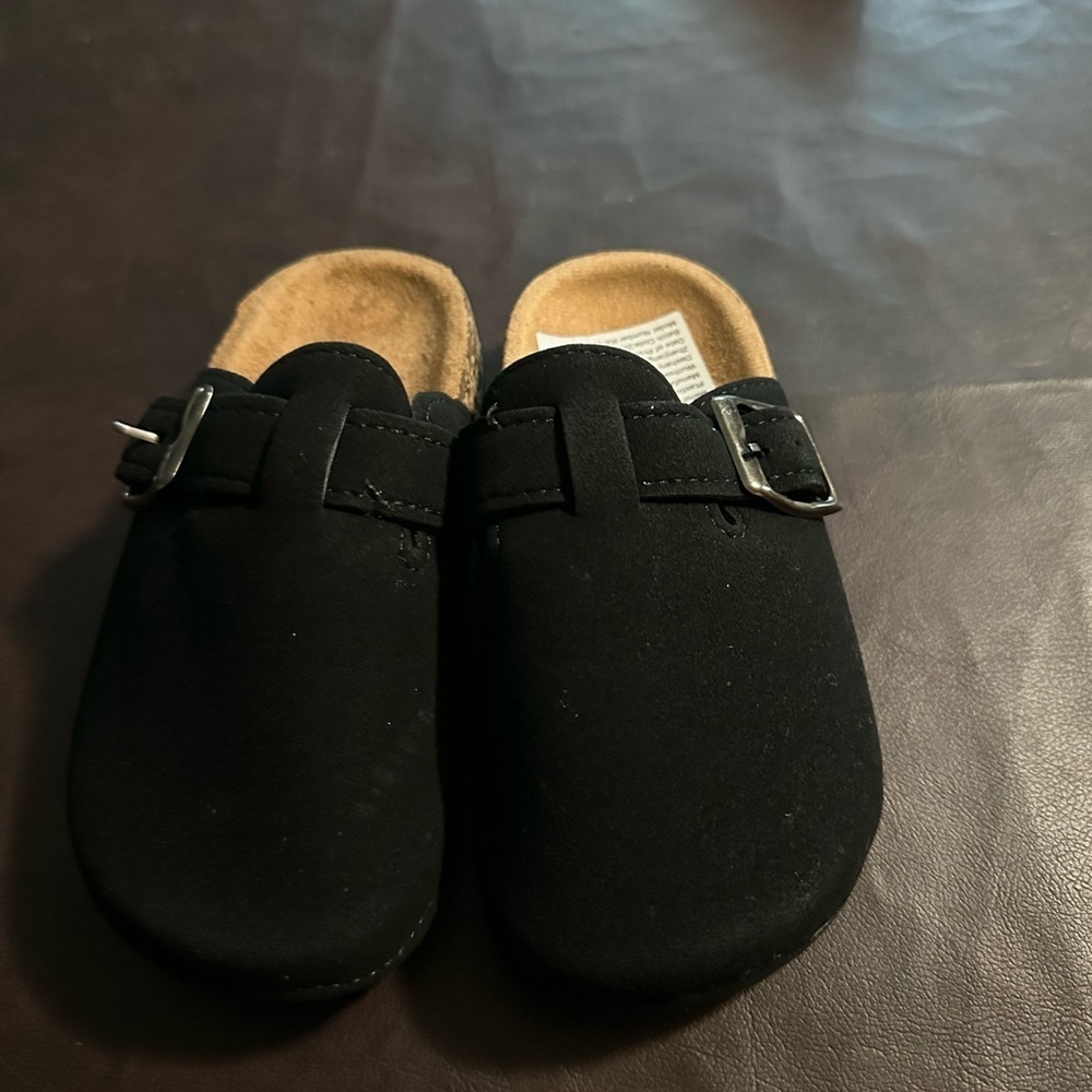 Cozy Black Buckle Kids Slippers euro equates to 7.5 to 8